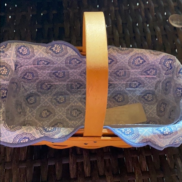 2000 & 2001 Horizon of Hope Longaberger baskets - Picture 4 of 5